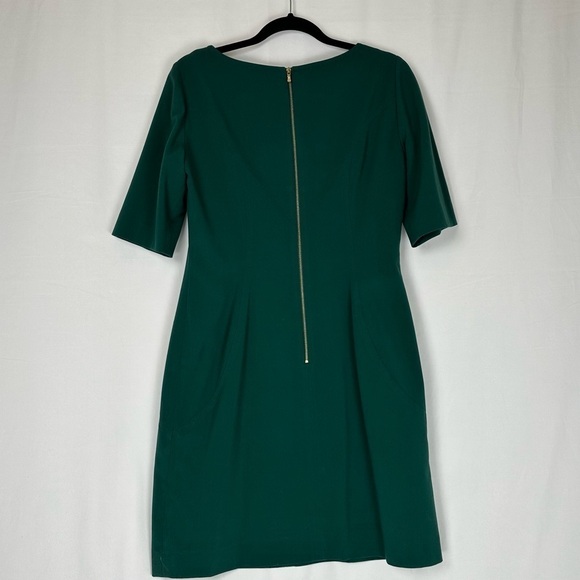 Tahari Arthur S. Levine Emerald Green Pocket Sheath Dress Size 8 - Picture 4 of 9